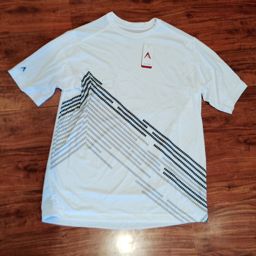 NWT Antigua Desert Dry Xtra Lite Action Tee, L
